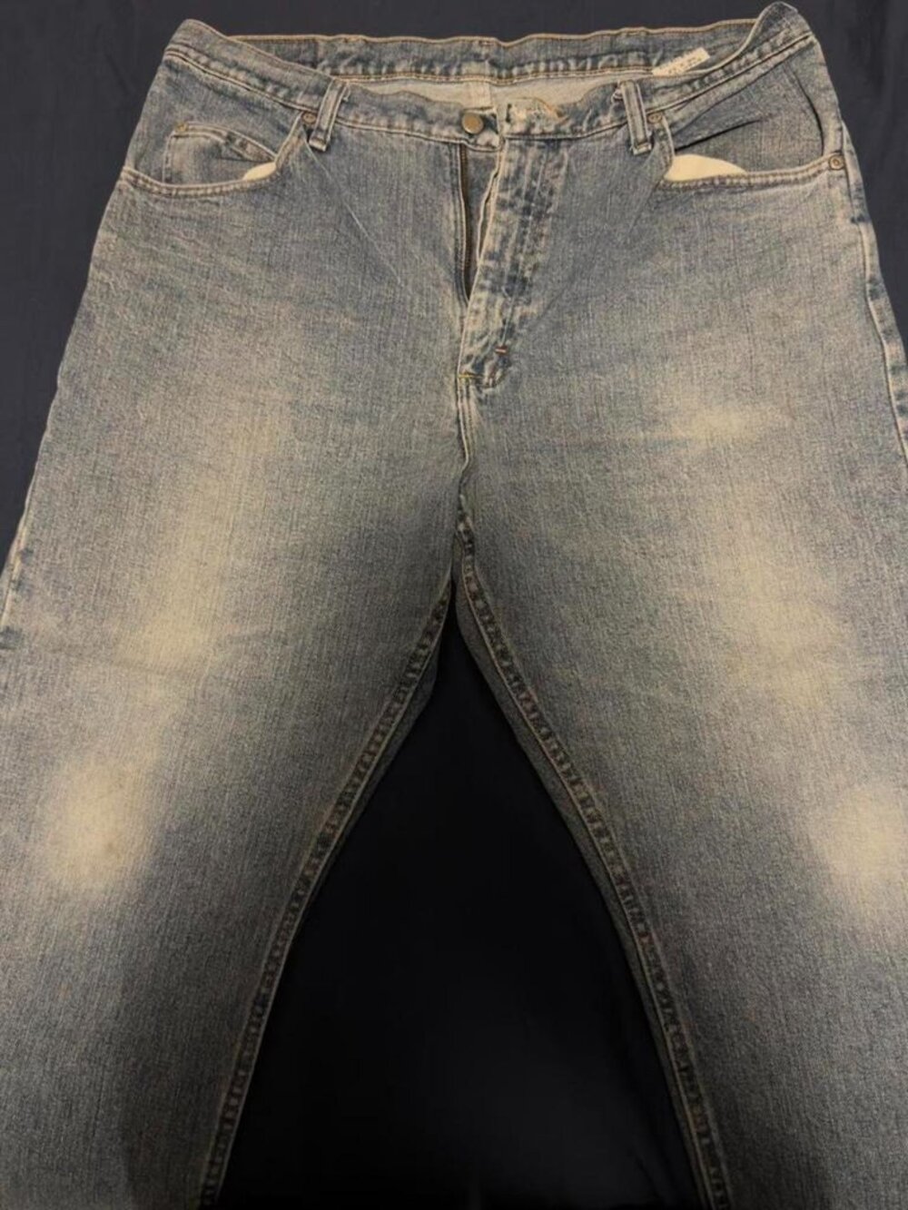 Wrangler Light Wash Faded Relaxed Fit Denim Blue Jeans Vintage Style